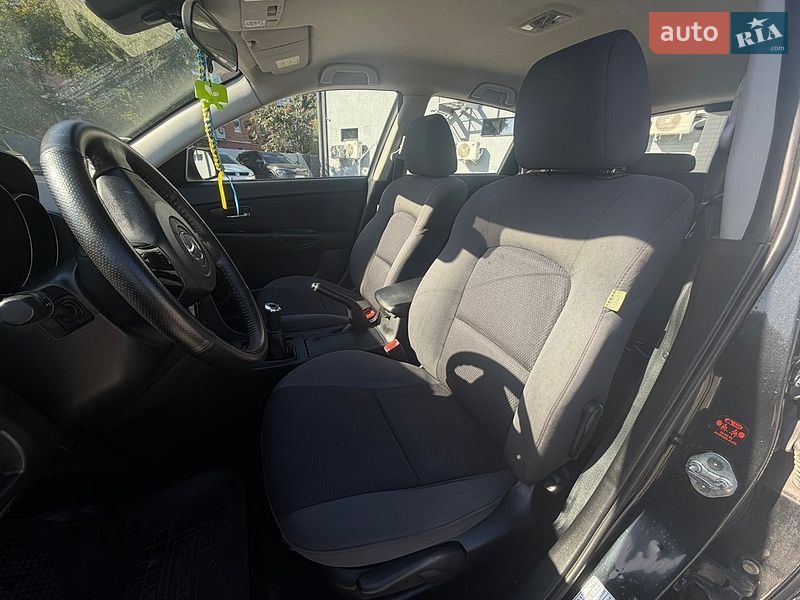 Хэтчбек Mazda 3 2008 в Нежине