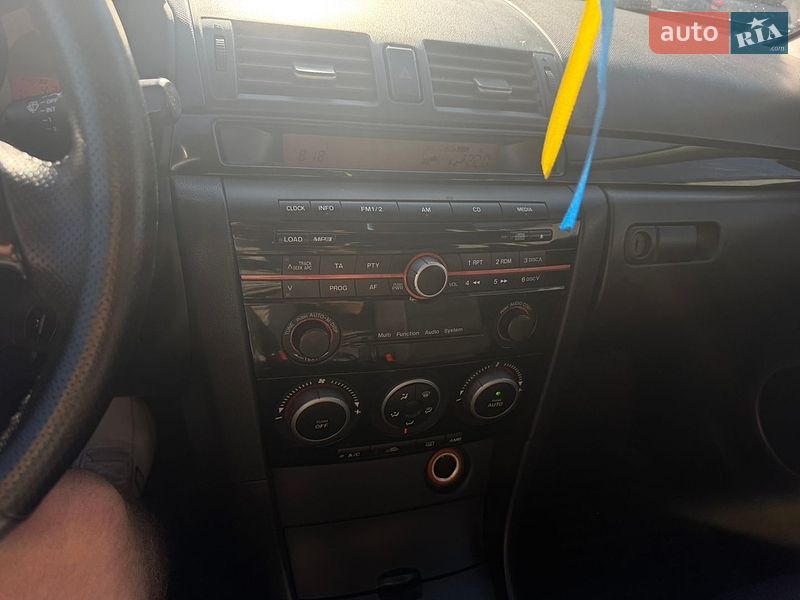 Хэтчбек Mazda 3 2008 в Нежине
