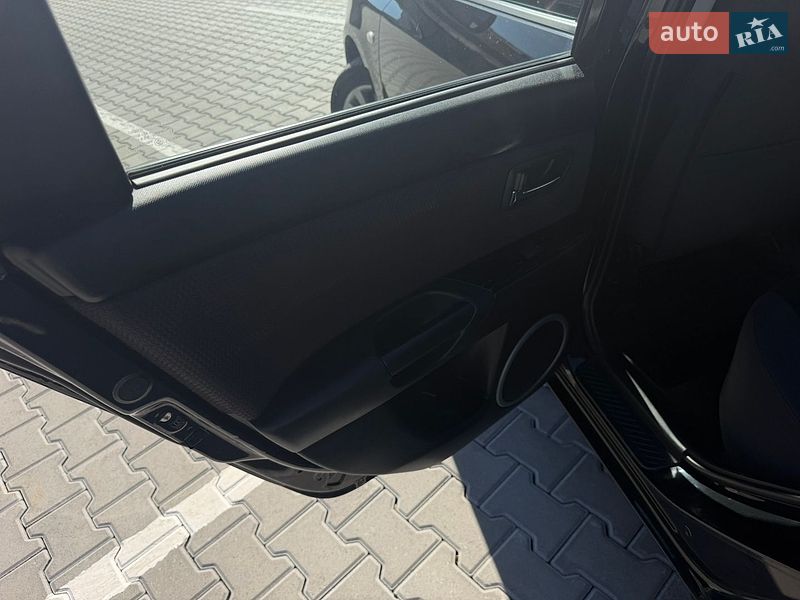 Хэтчбек Mazda 3 2008 в Нежине