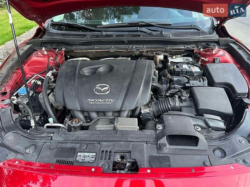 Седан Mazda 3 2014 в Броварах