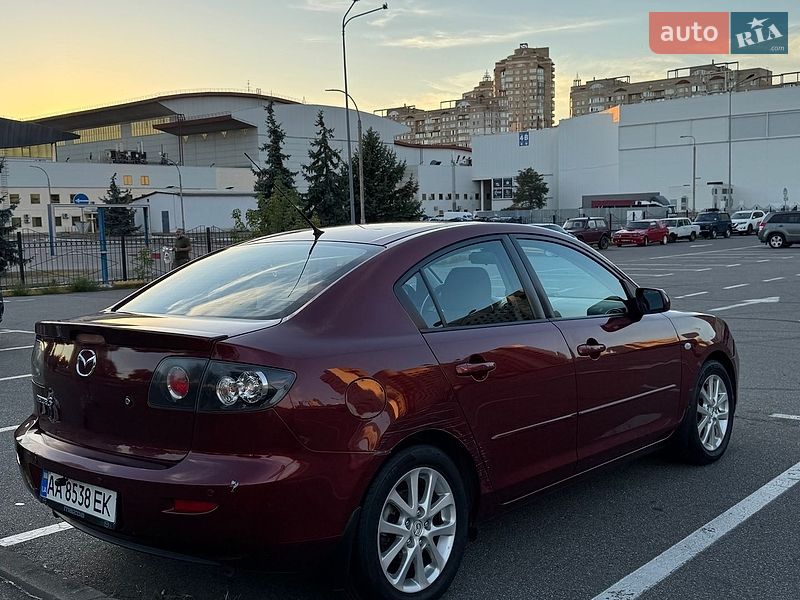 Седан Mazda 3 2009 в Києві