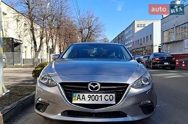 Седан Mazda 3 2016 в Києві