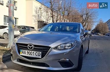 Седан Mazda 3 2016 в Києві