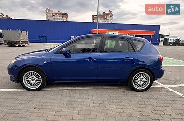 mazda 3 2003 в Умань от профессионального продавца Олександр