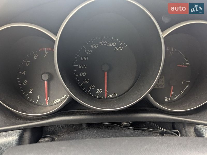 Хэтчбек Mazda 3 2003 в Умани
