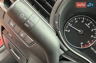 Седан Mazda 3 2025 в Одесі