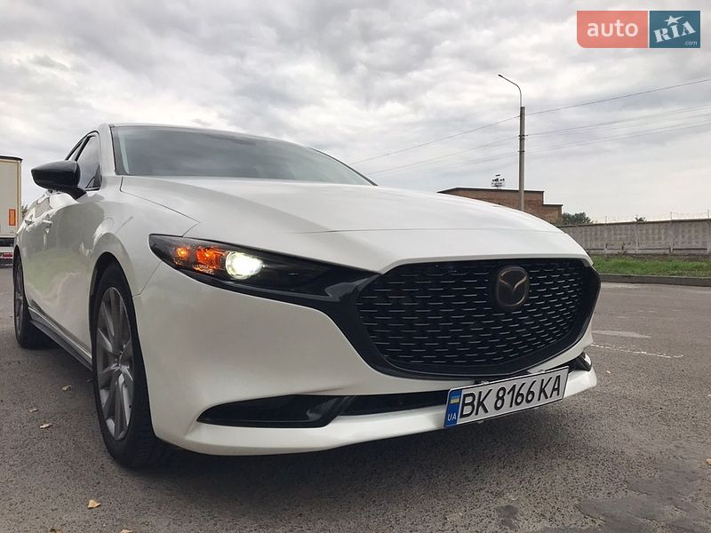 Mazda 3 2019