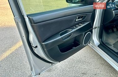 Хэтчбек Mazda 3 2006 в Днепре