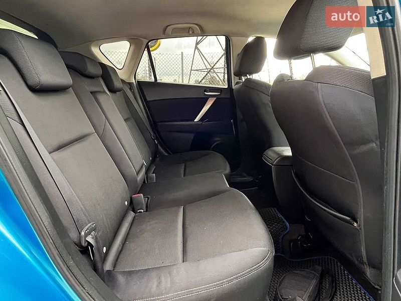 Хэтчбек Mazda 3 2009 в Стрые