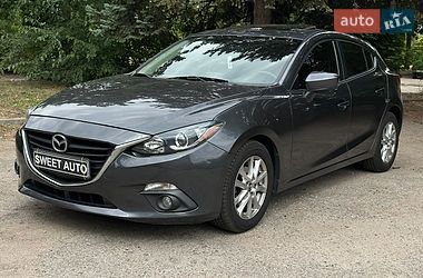 Хэтчбек Mazda 3 2015 в Запорожье