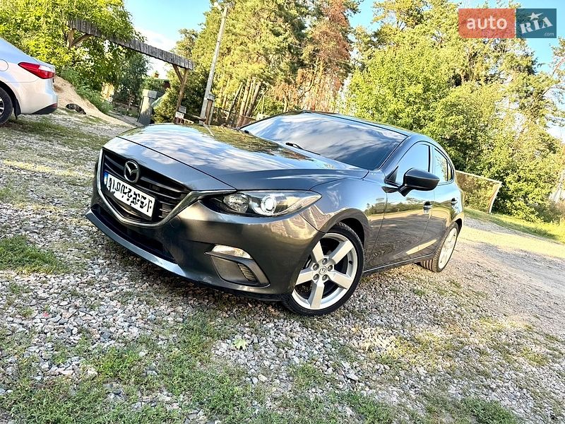 Хэтчбек Mazda 3 2016 в Харькове