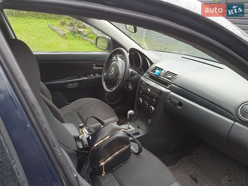 Седан Mazda 3 2008 в Коломаке