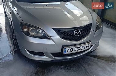 Хэтчбек Mazda 3 2006 в Берегово