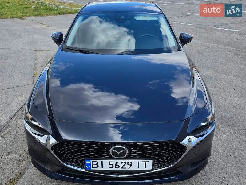 Седан Mazda 3 2023 в Полтаве