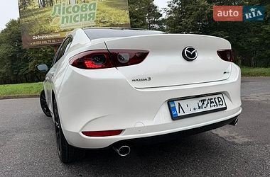 Седан Mazda 3 2021 в Трускавці