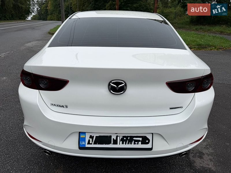 Седан Mazda 3 2021 в Трускавці