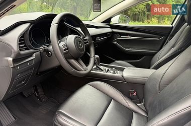 Седан Mazda 3 2021 в Трускавці