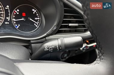 Седан Mazda 3 2021 в Трускавці