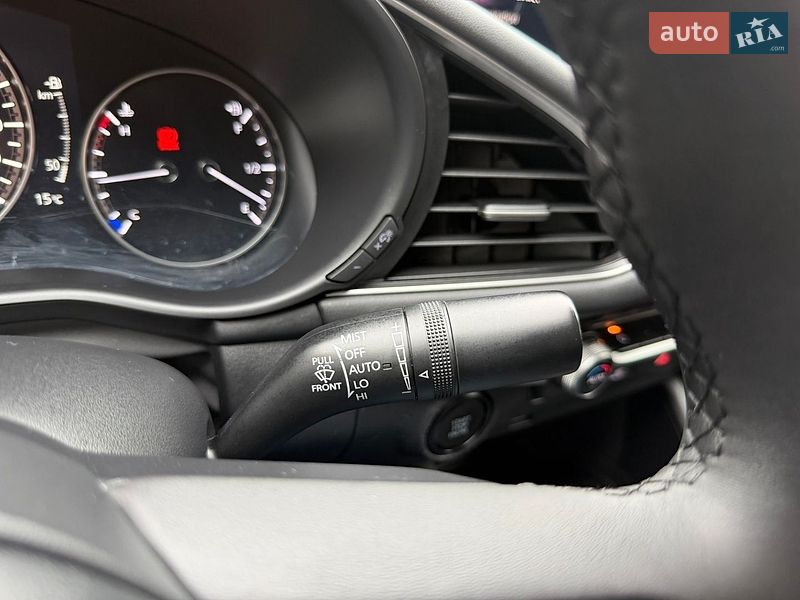 Седан Mazda 3 2021 в Трускавці