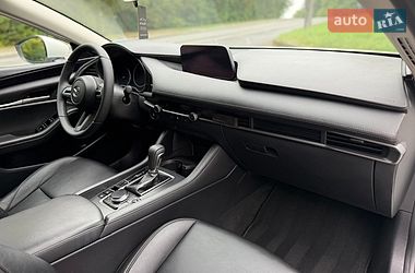 Седан Mazda 3 2021 в Трускавці