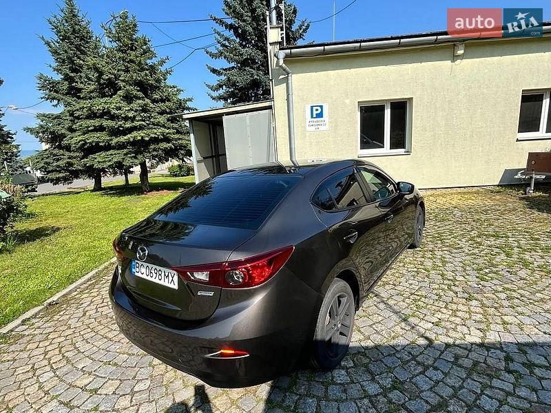Седан Mazda 3 2014 в Перемышлянах