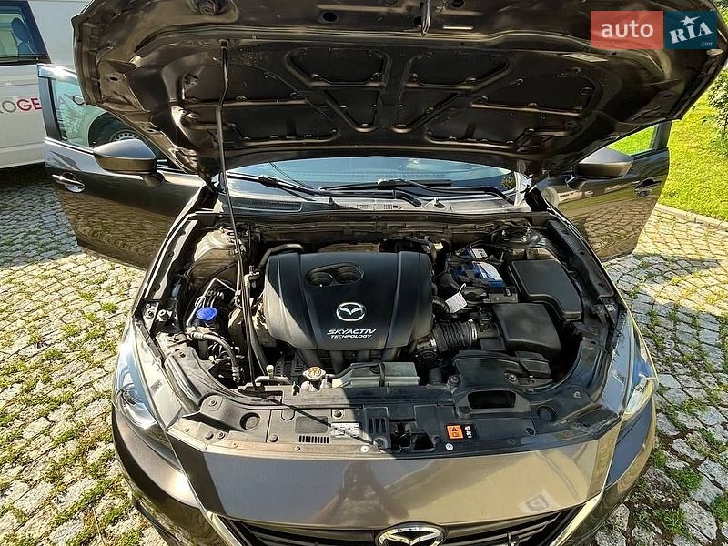 Седан Mazda 3 2014 в Перемышлянах