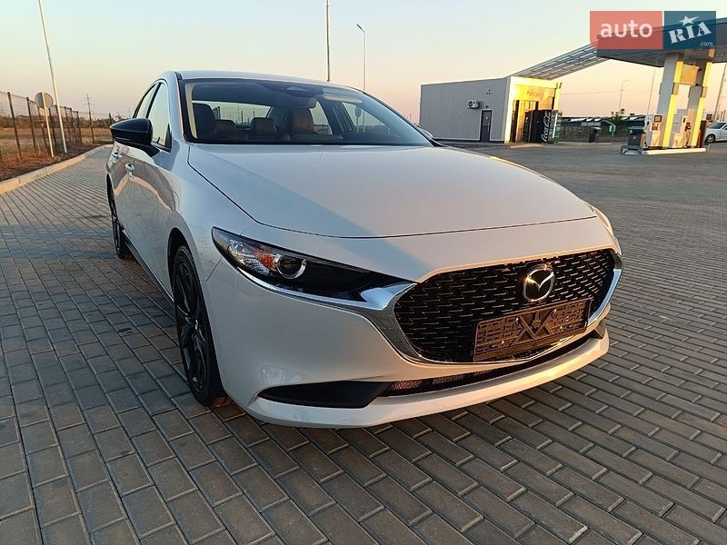 Седан Mazda 3 2024 в Нерубайском