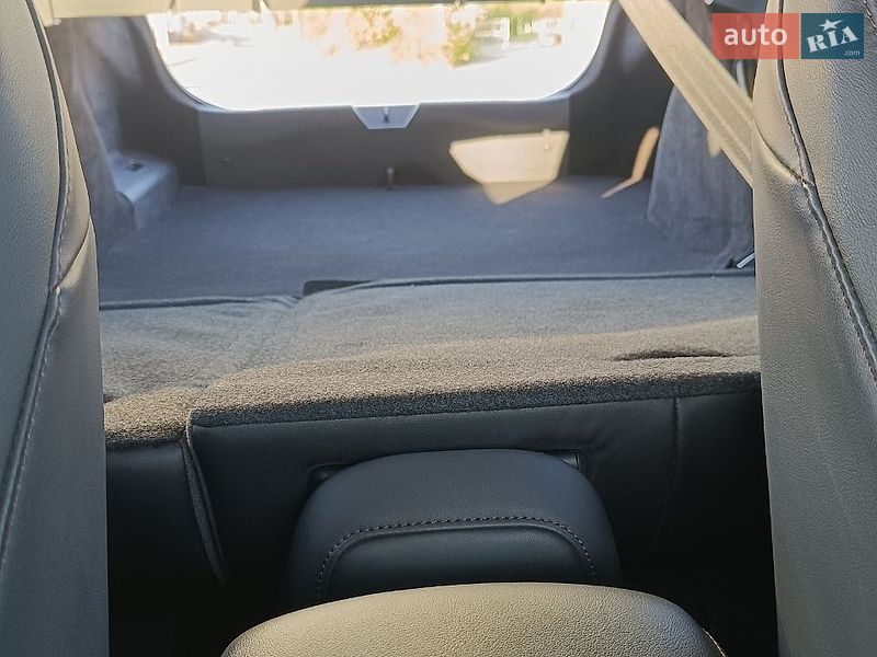 Седан Mazda 3 2024 в Нерубайском
