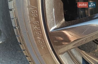 Седан Mazda 3 2024 в Нерубайском