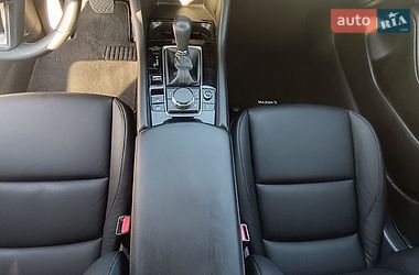 Седан Mazda 3 2024 в Нерубайском