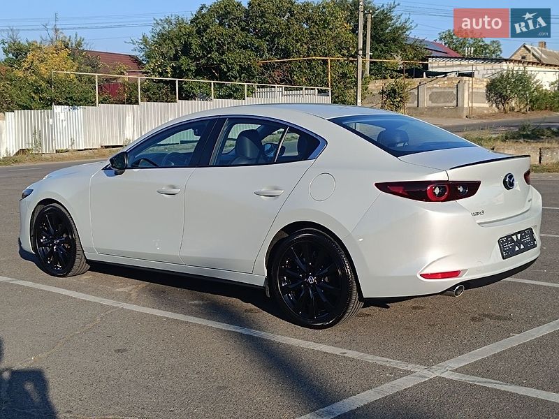 Седан Mazda 3 2024 в Нерубайском