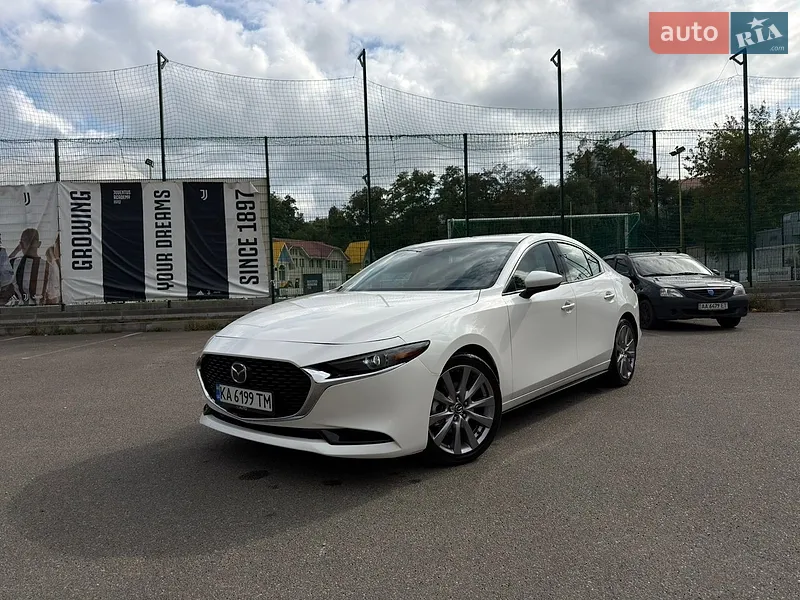 Mazda 3 2019