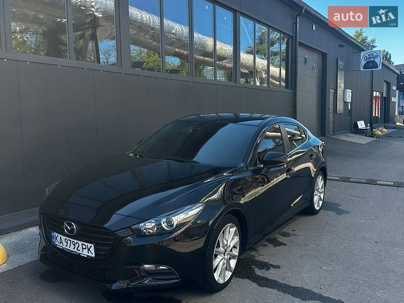 Mazda 3 2017