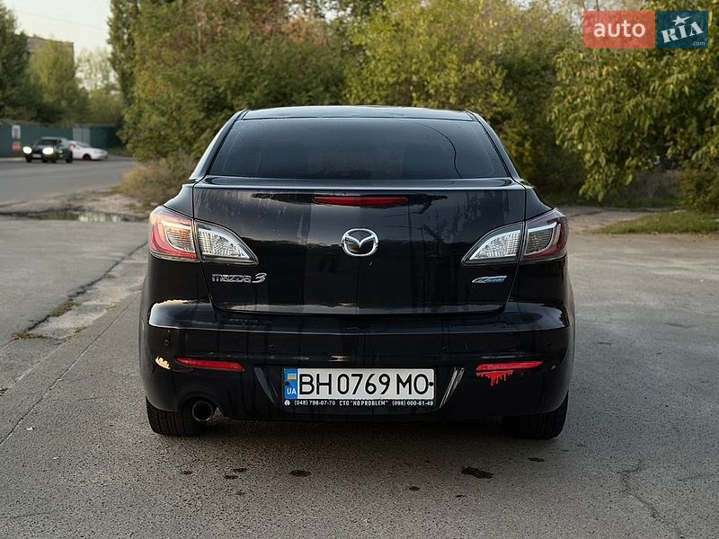 Седан Mazda 3 2012 в Києві фото 6 Седан Mazda 3 2012 в Києві