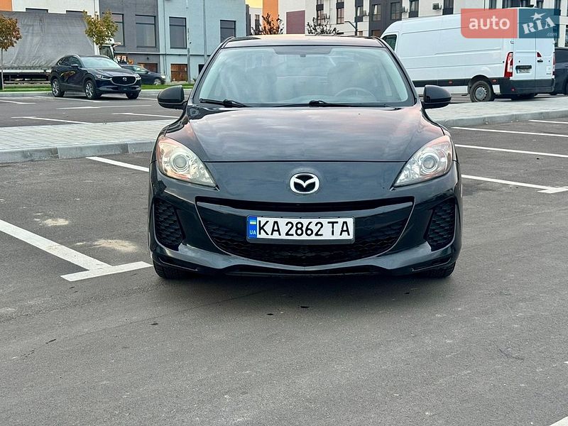 Седан Mazda 3 2012 в Рівному фото Седан Mazda 3 2012 в Рівному