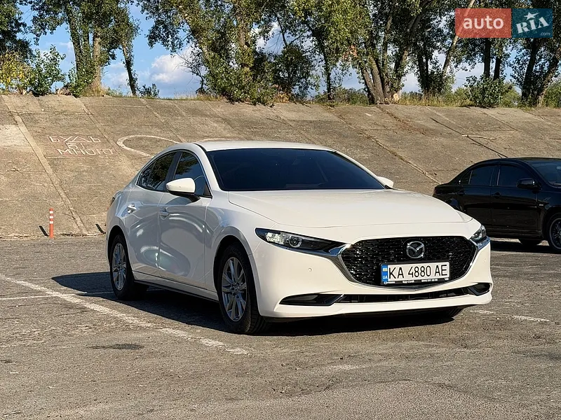 Mazda 3 2019