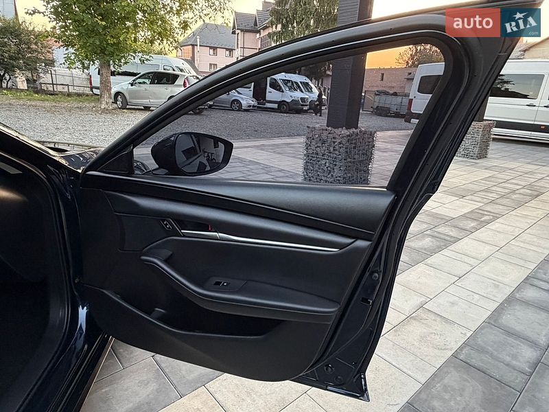 Седан Mazda 3 2020 в Бродах фото 27 Седан Mazda 3 2020 в Бродах