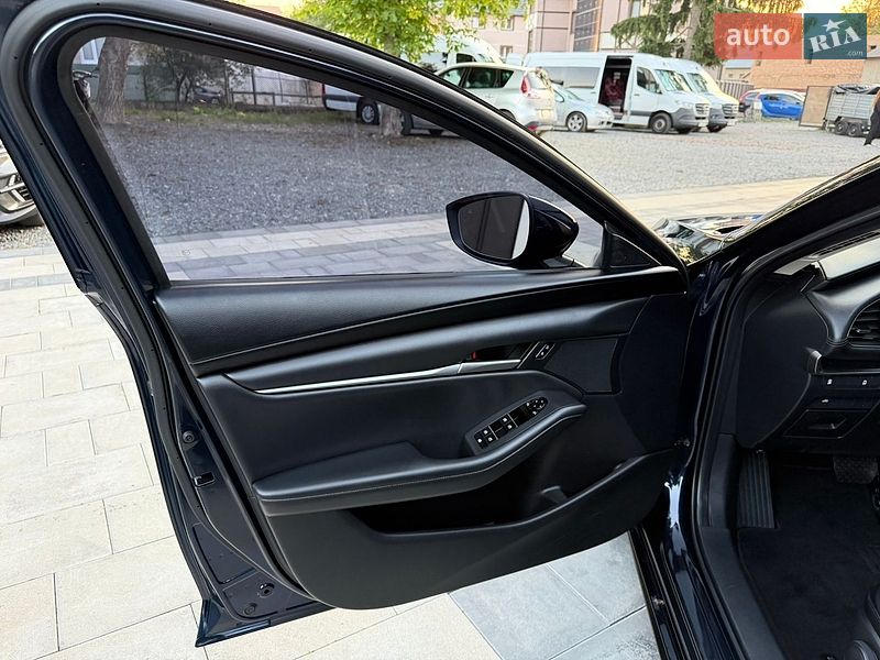 Седан Mazda 3 2020 в Бродах фото 30 Седан Mazda 3 2020 в Бродах