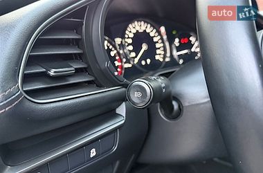 Седан Mazda 3 2020 в Бродах фото 37 Седан Mazda 3 2020 в Бродах