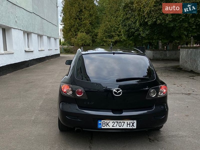 Хэтчбек Mazda 3 2003 в Заре