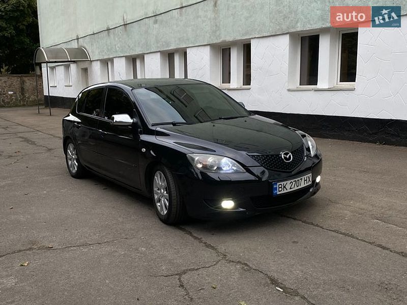 Хэтчбек Mazda 3 2003 в Заре