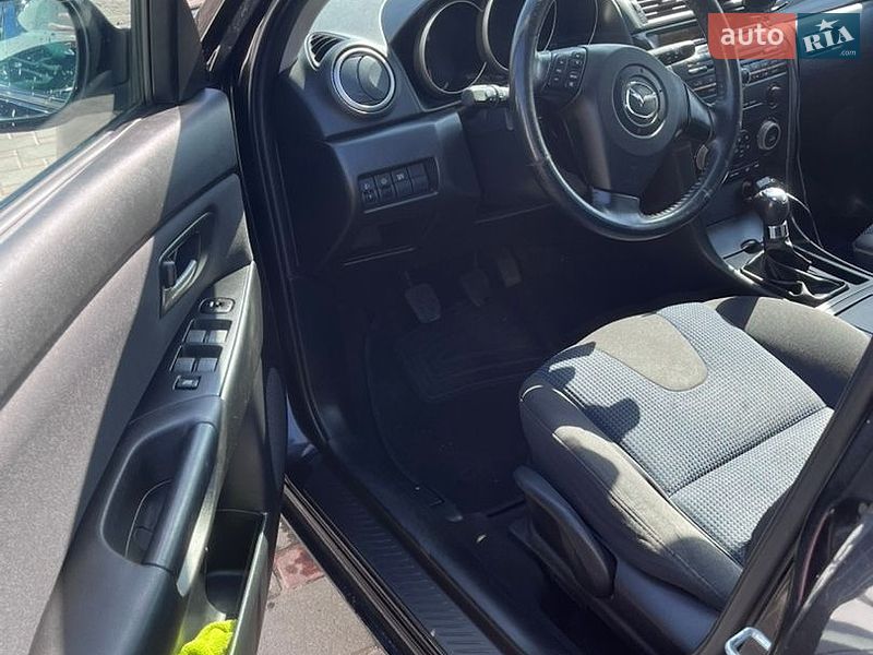 Хэтчбек Mazda 3 2006 в Запорожье