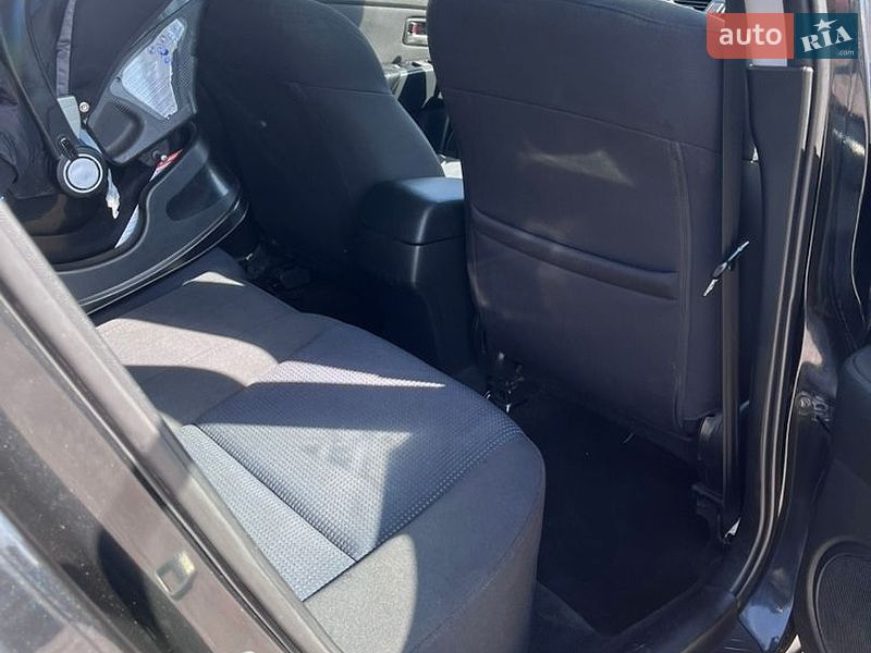 Хэтчбек Mazda 3 2006 в Запорожье