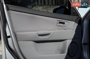 Хетчбек Mazda 3 2003 в Корсунь-Шевченківському