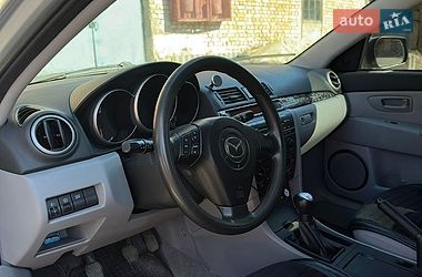 Хэтчбек Mazda 3 2003 в Корсуне-Шевченковском