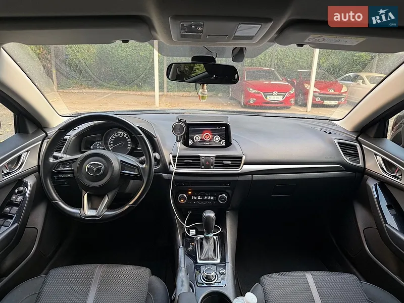 Mazda 3 2017