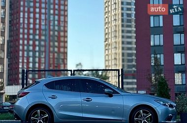 Хэтчбек Mazda 3 2013 в Киеве