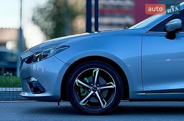 Хэтчбек Mazda 3 2013 в Киеве