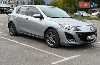 Хэтчбек Mazda 3 2011 в Киеве