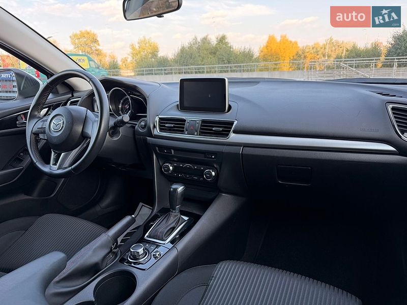 Хетчбек Mazda 3 2016 в Києві